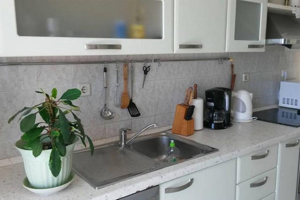 Lana Apartments โตรกีร์ ภายนอก รูปภาพ