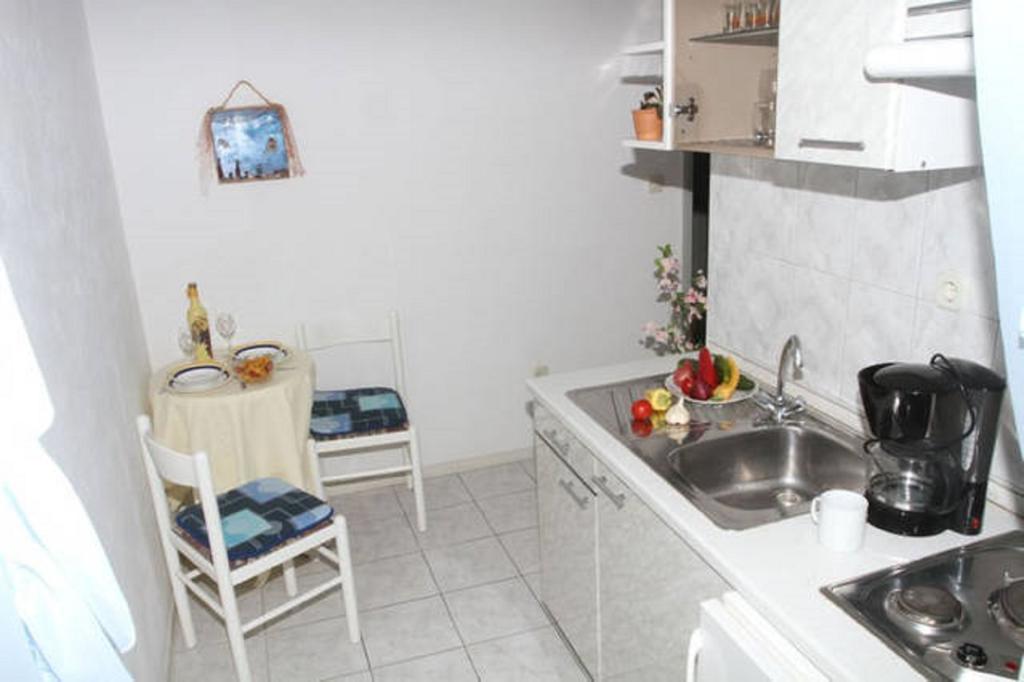 Lana Apartments โตรกีร์ ภายนอก รูปภาพ