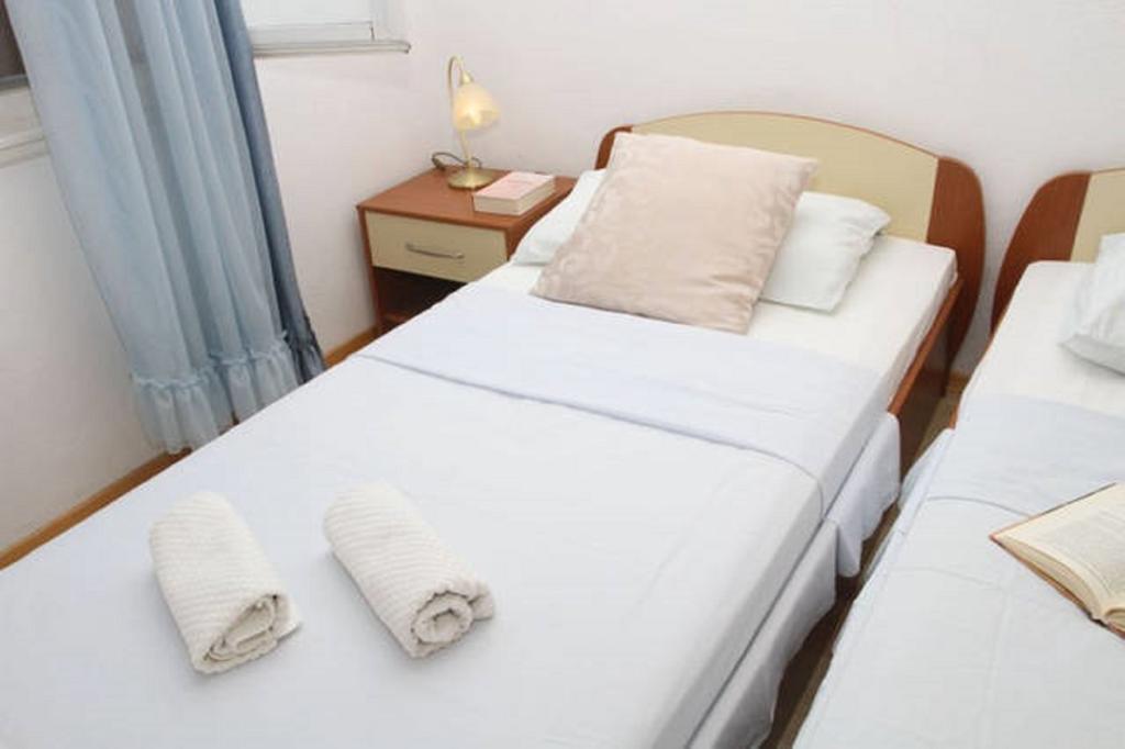Lana Apartments โตรกีร์ ภายนอก รูปภาพ